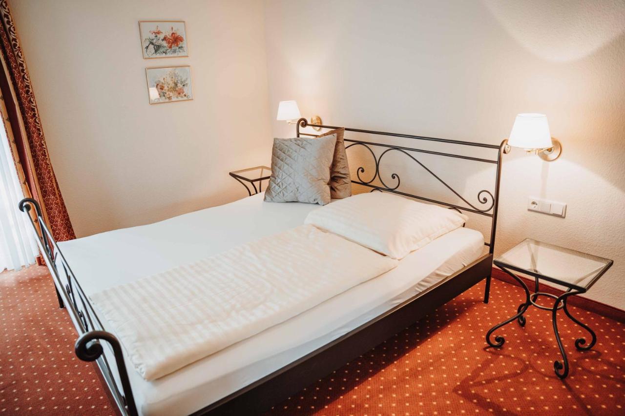 Hotel Am Wallgraben Brilon Esterno foto