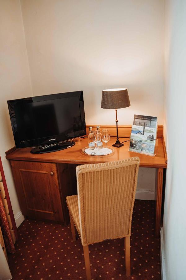 Hotel Am Wallgraben Brilon Esterno foto